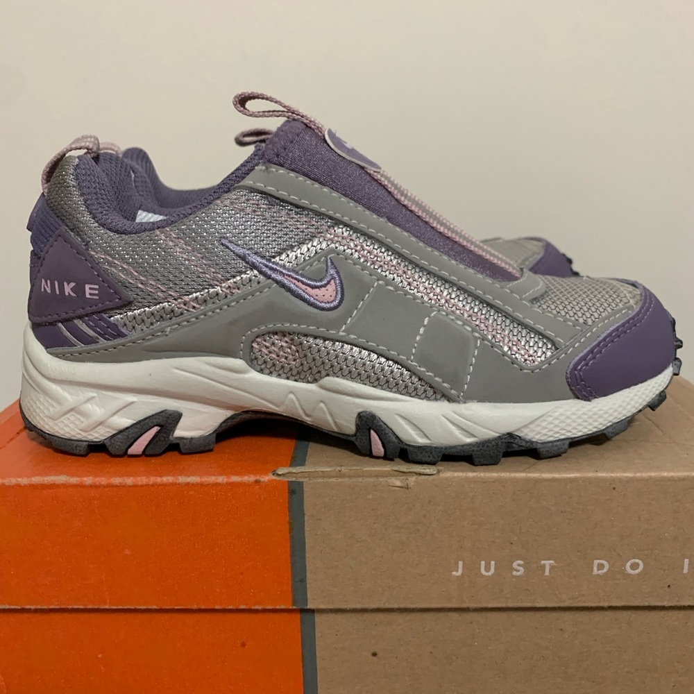 Toddler's Nike sneakers